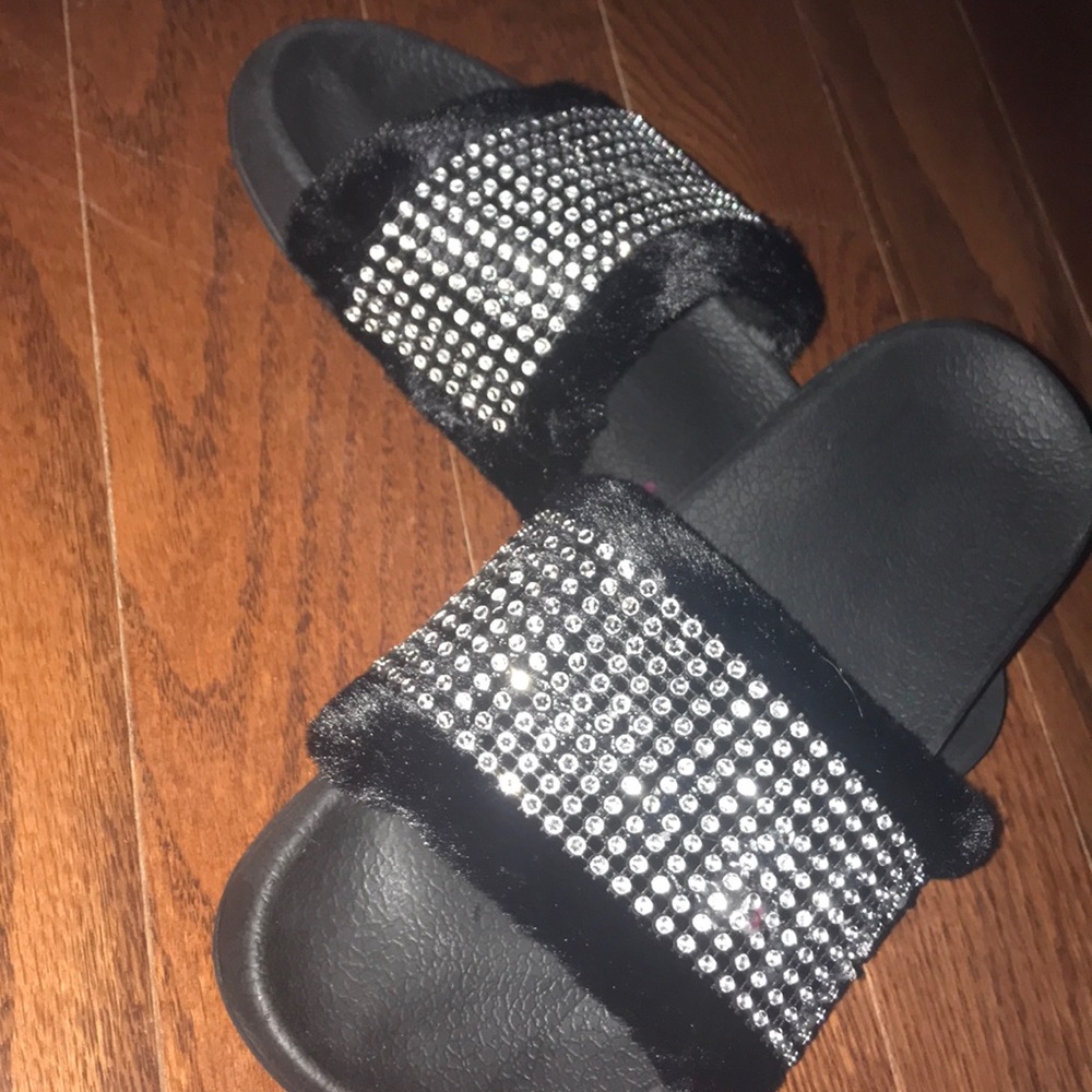 handmade bling fur slides!